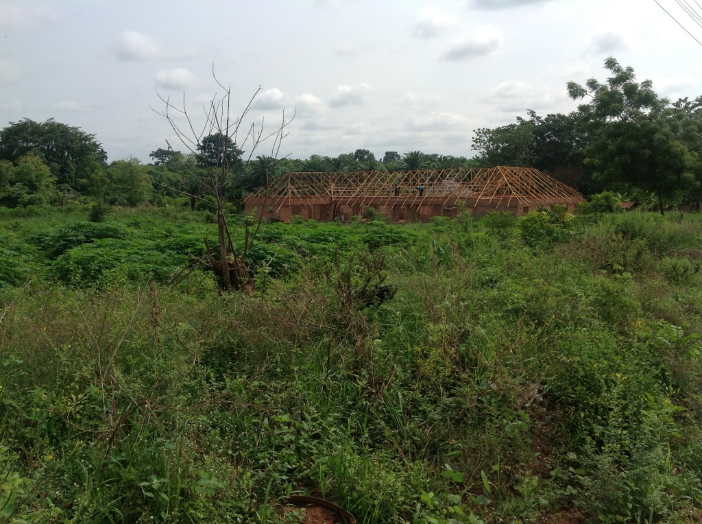 Foto: Rohbau, Grundschule in Umulokpa, Nigeria, Mai 2013